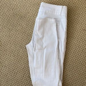 Stretchy legging style high rise white pants
